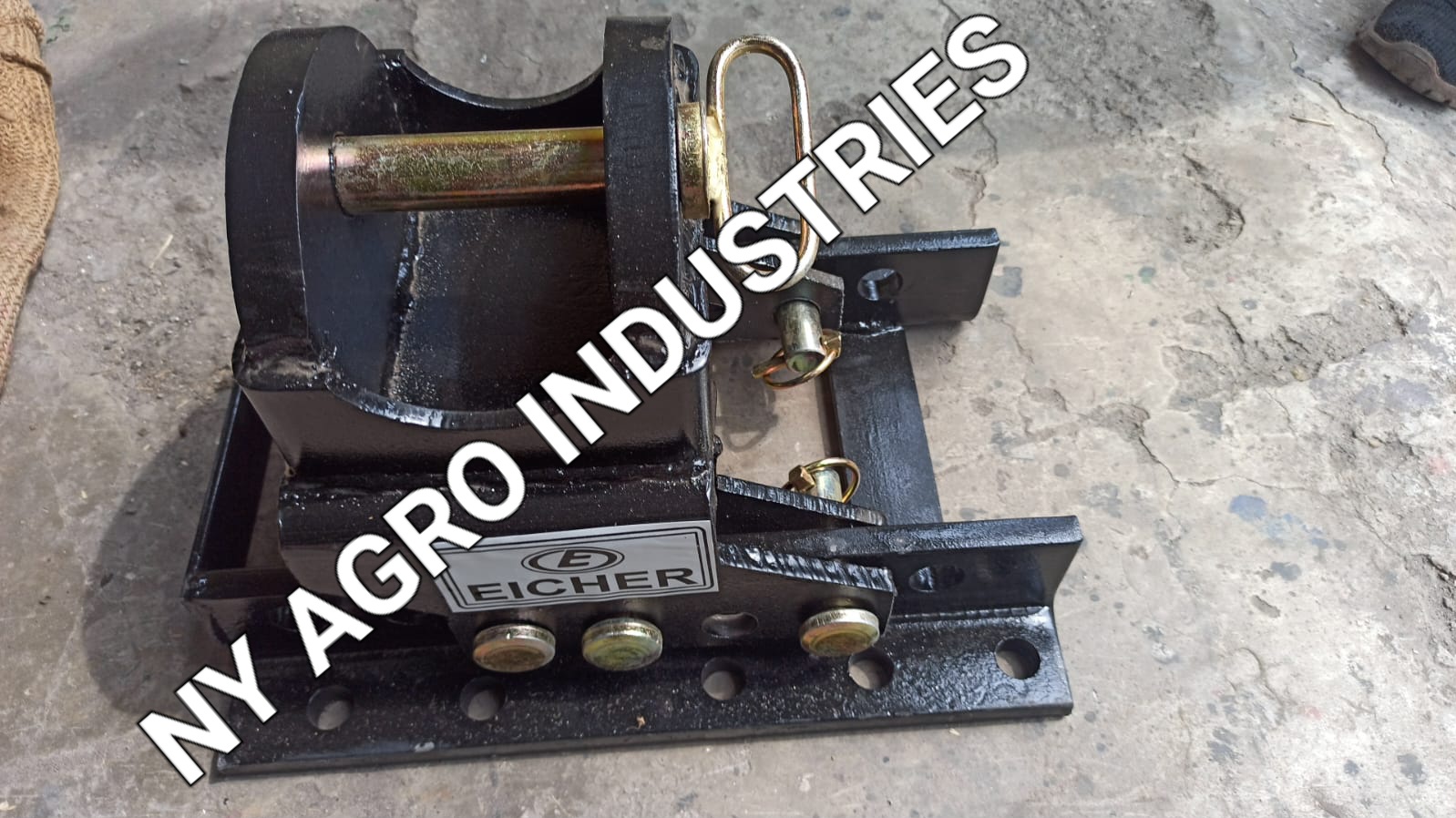 Eicher Accessory